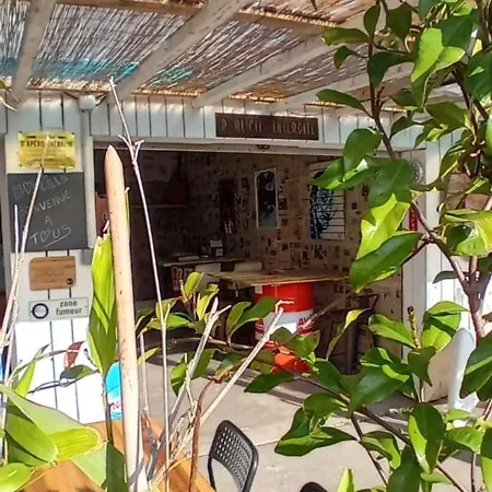 Houlala - Relais D'etape - D'hotes 蓬泰韦克