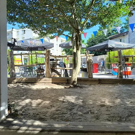 住宿加早餐酒店 Houlala - Relais D'etape - D'hotes 蓬泰韦克