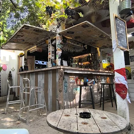 住宿加早餐酒店 Houlala - Relais D'etape - D'hotes 蓬泰韦克